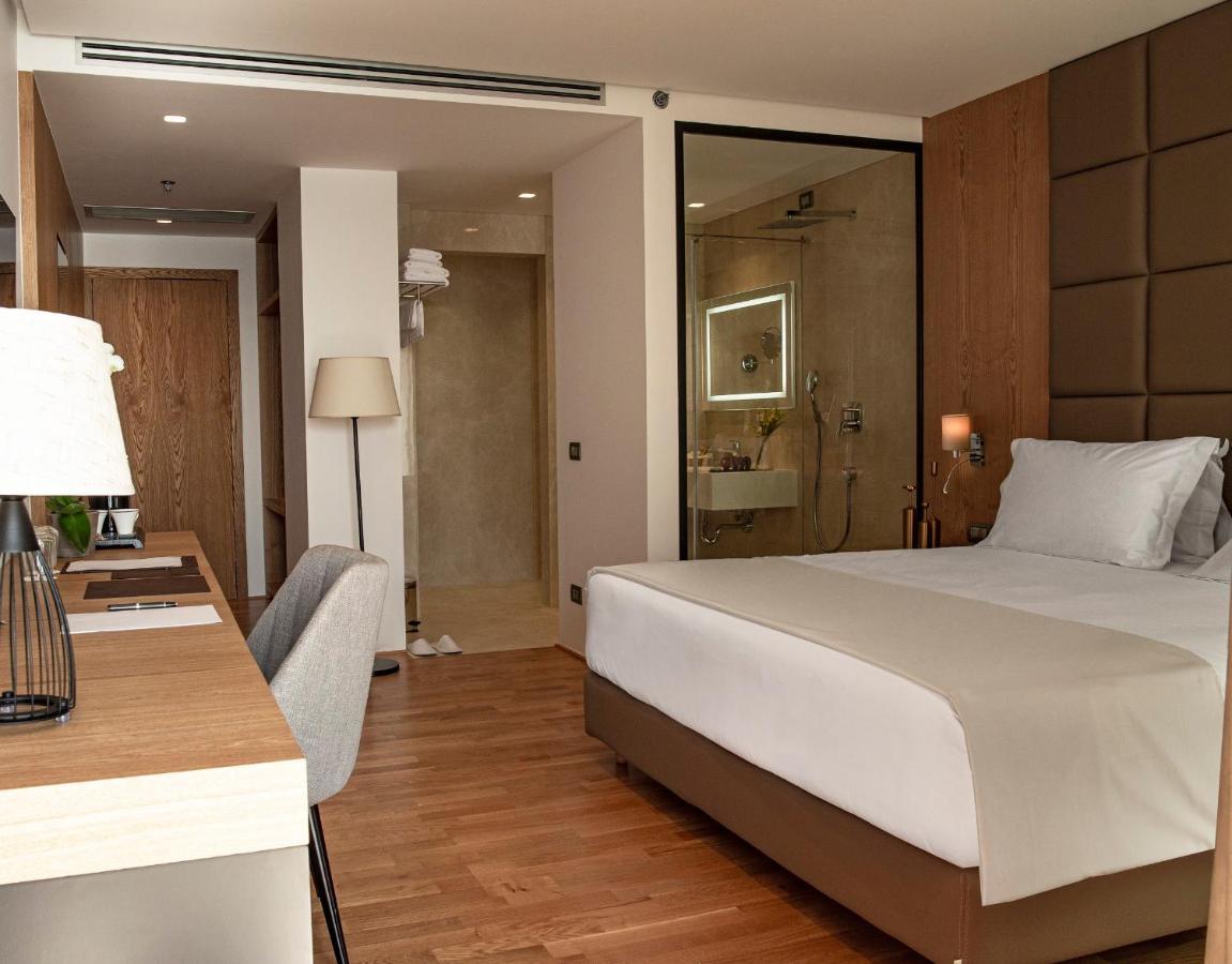 Amare Hotel