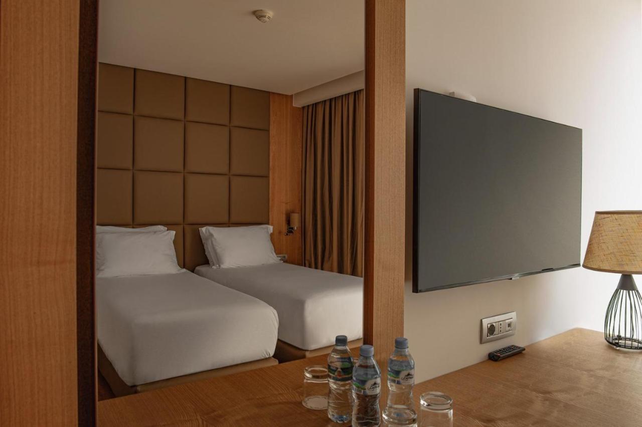 Amare Hotel